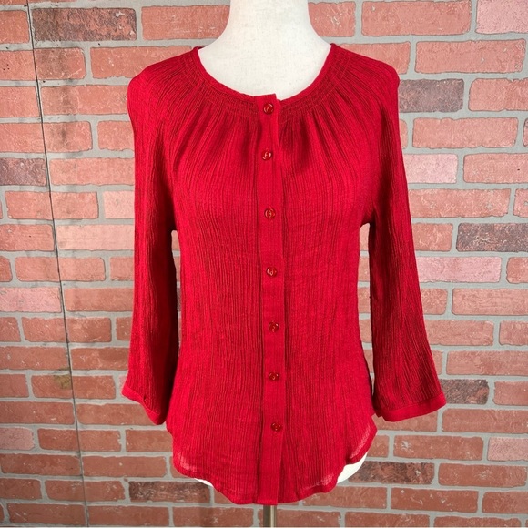 Red Textured Button Down Top | XS - Picture 7 of 9